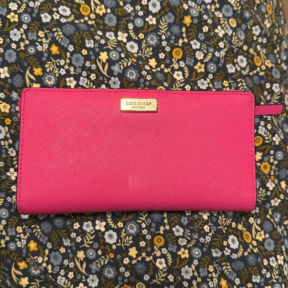 Kate Spade pink large slim bifold wallet